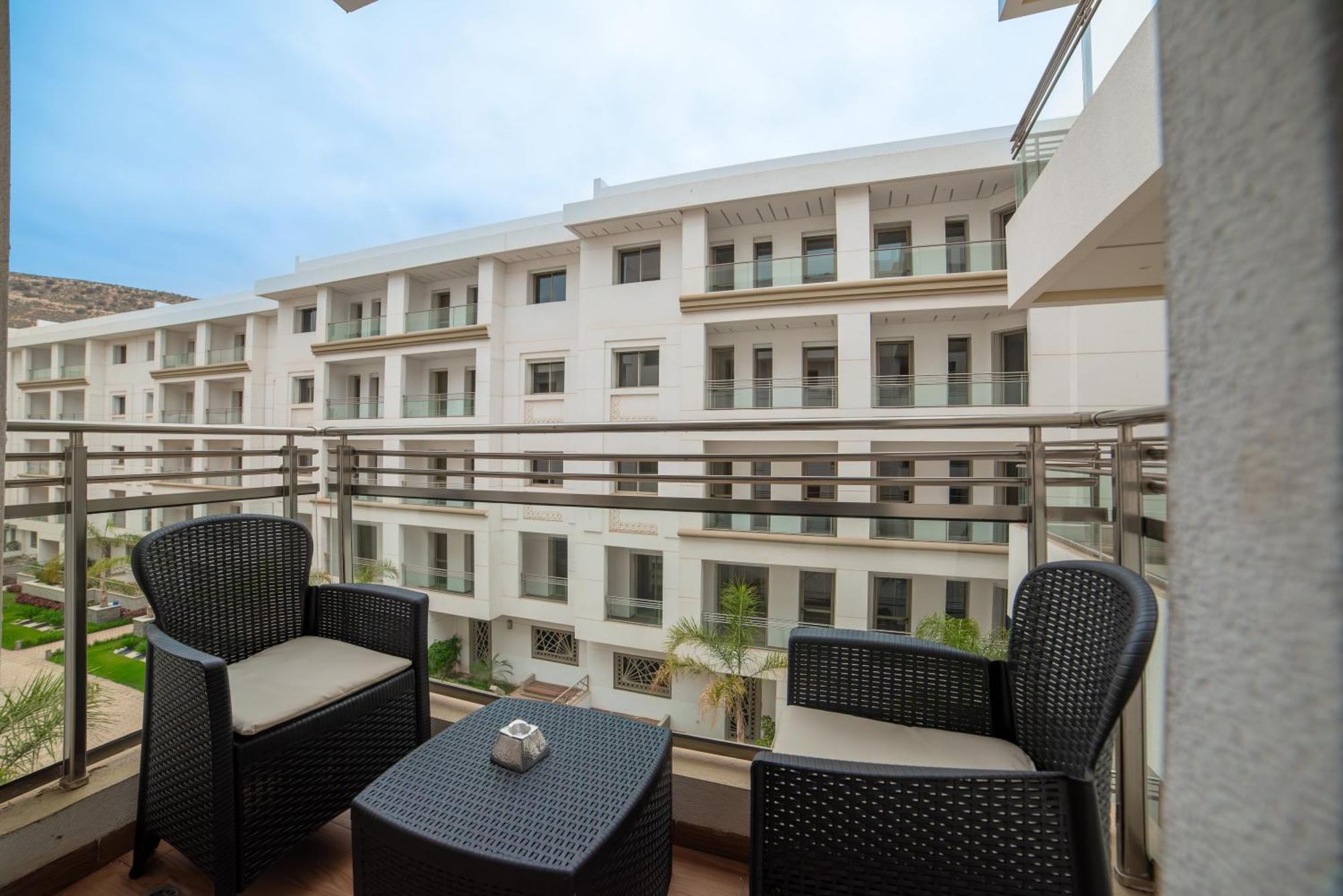 Luxury Seafront Apartment 101Sqm With Wi-Fi And Parking Agadir Exterior photo